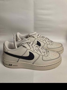 Nike Air Force 1 LV8 4 (GS) Light Khaki/Black Sneakers – Size 7Y / Women's 8.5